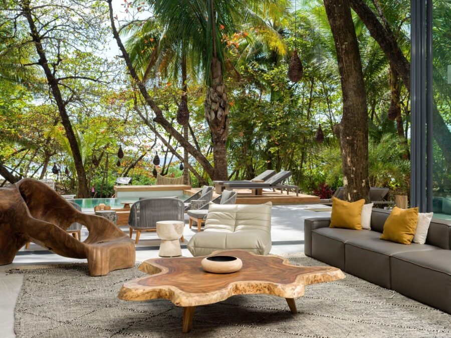 Casa Lanui — beachfront luxury villa in Santa Teresa, Costa Rica (photo 4)